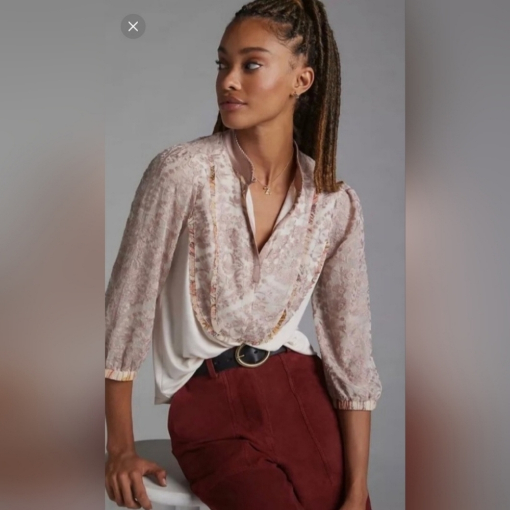 NWOT Anthropologie Tiny crem/rosewood embroidered 3/4 sleeves